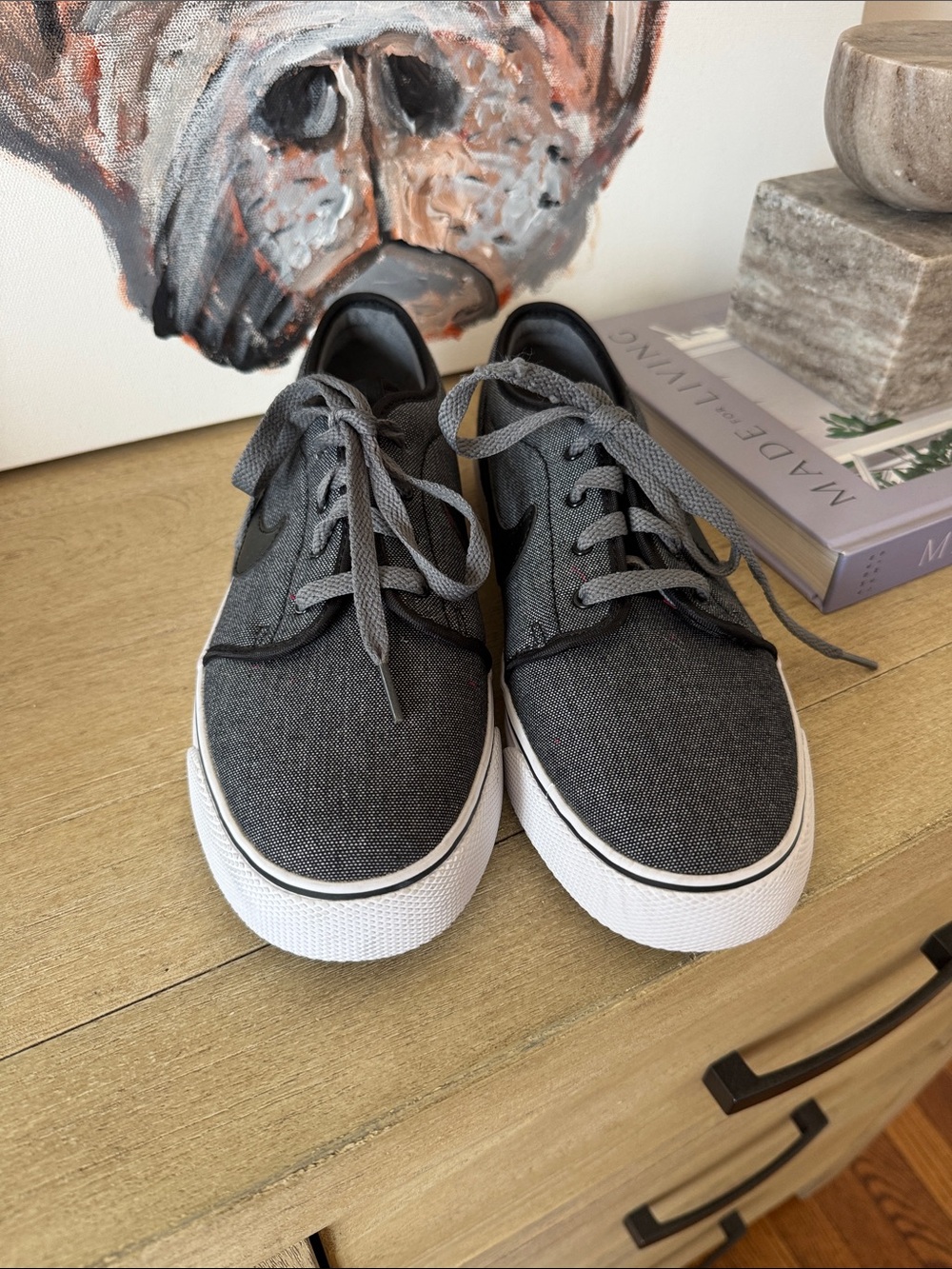 Boys Nike Canvas Shoes Size 7Y New Without Box